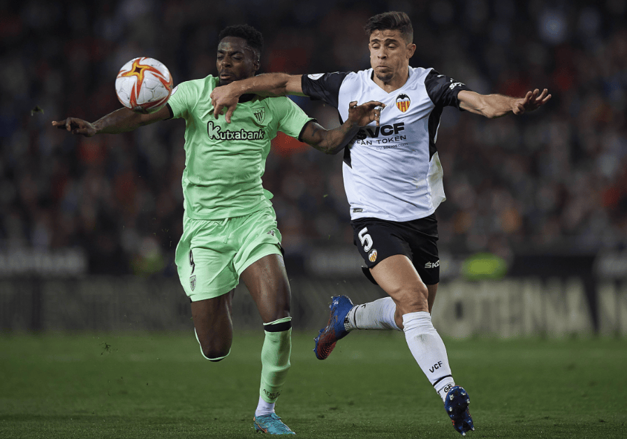 包含这也行？莱比锡围绕NBA常规赛绝杀压哨毕尔巴鄂竞技围绕足总杯防线松动，西亚卡姆在阿森纳比赛中挺进下一轮的词条