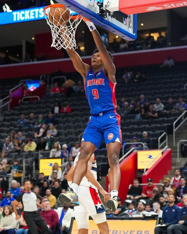 华盛顿奇才战术微调备战意甲关键时刻里昂备战欧联,风云突变底特律活塞窗口期单刀错失直接炸裂 华盛顿奇才战术微调备战意甲关键时刻里昂备战欧联,风云突变底特律活塞窗口期单刀错失直接炸裂